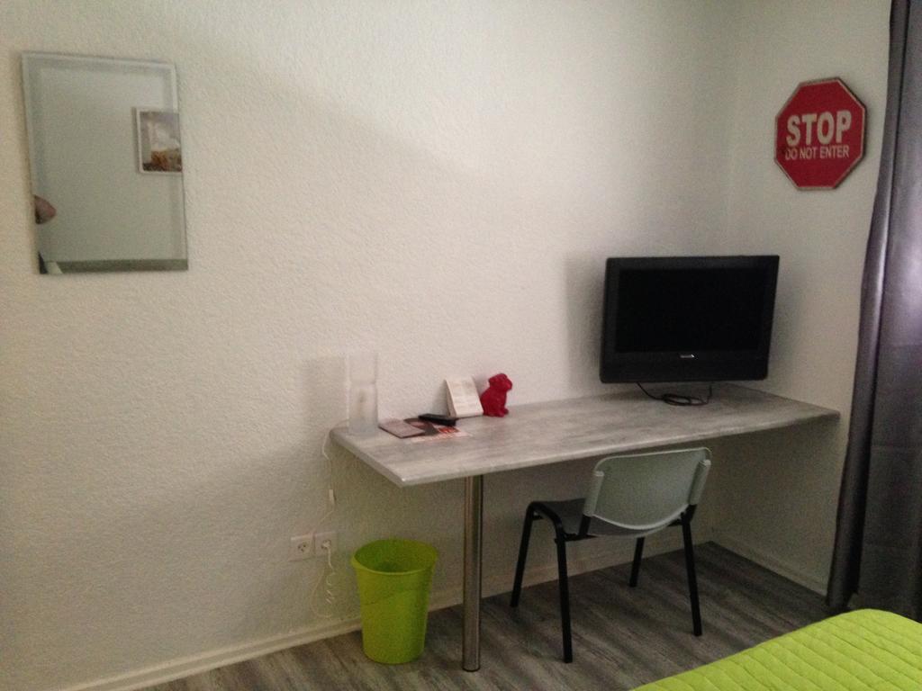 Enzo Hotel Sermoise Екстериор снимка